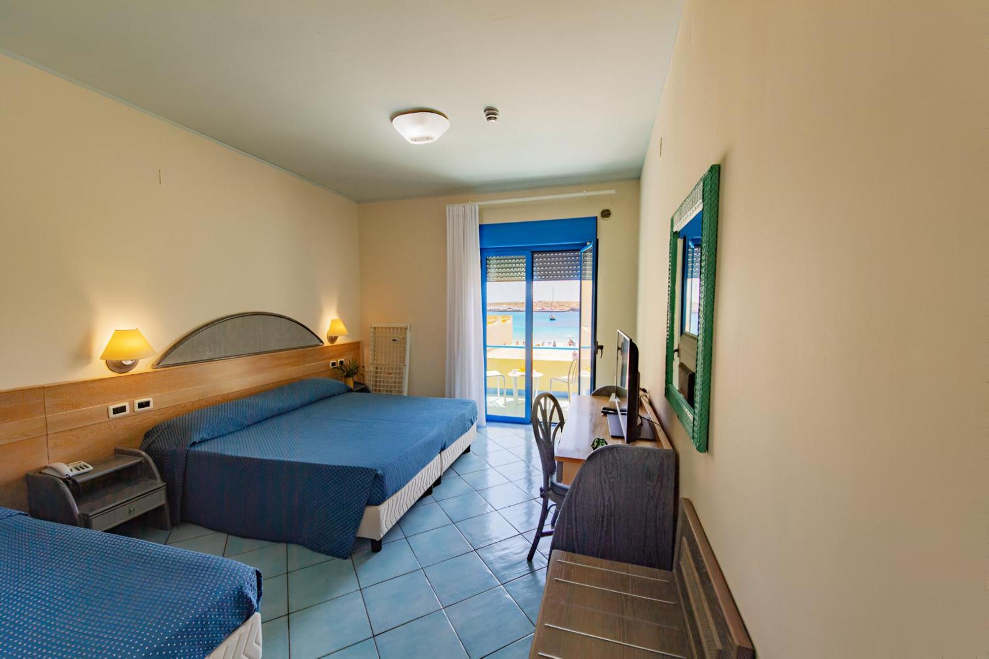 Hotel Baia Turchese LMP Exterior photo