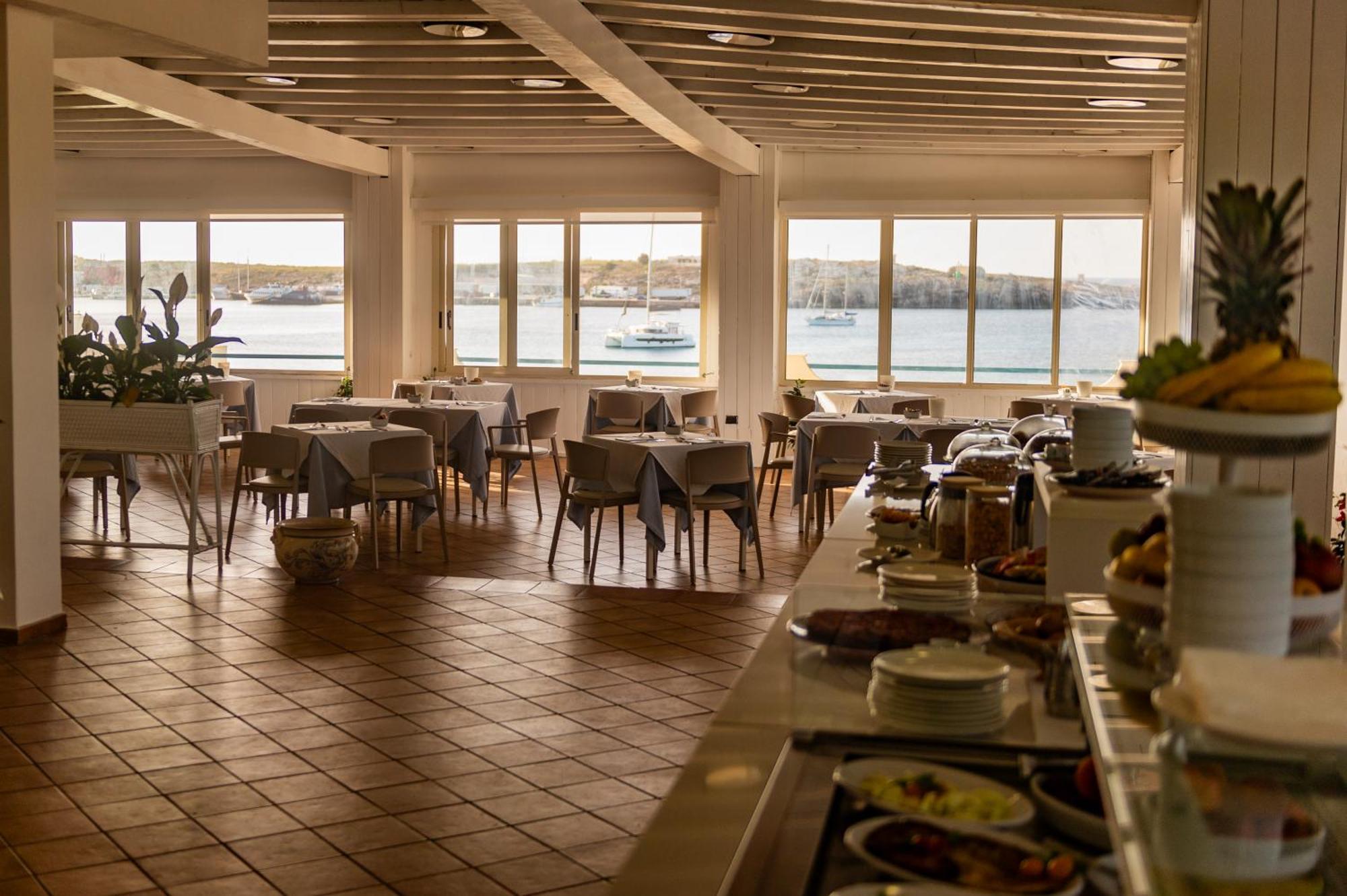 Hotel Baia Turchese LMP Exterior photo