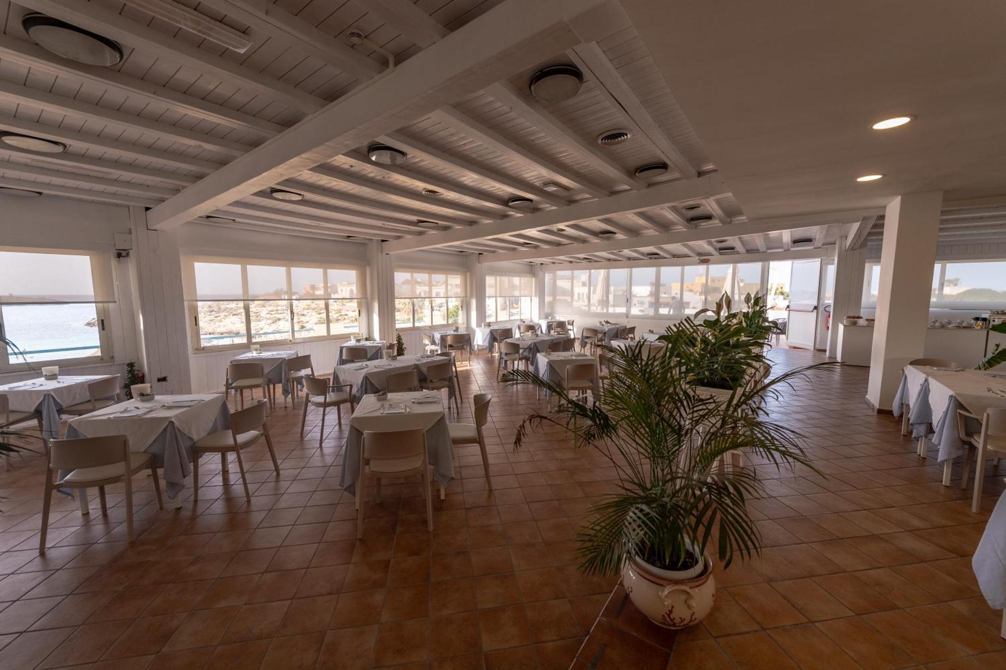 Hotel Baia Turchese LMP Exterior photo